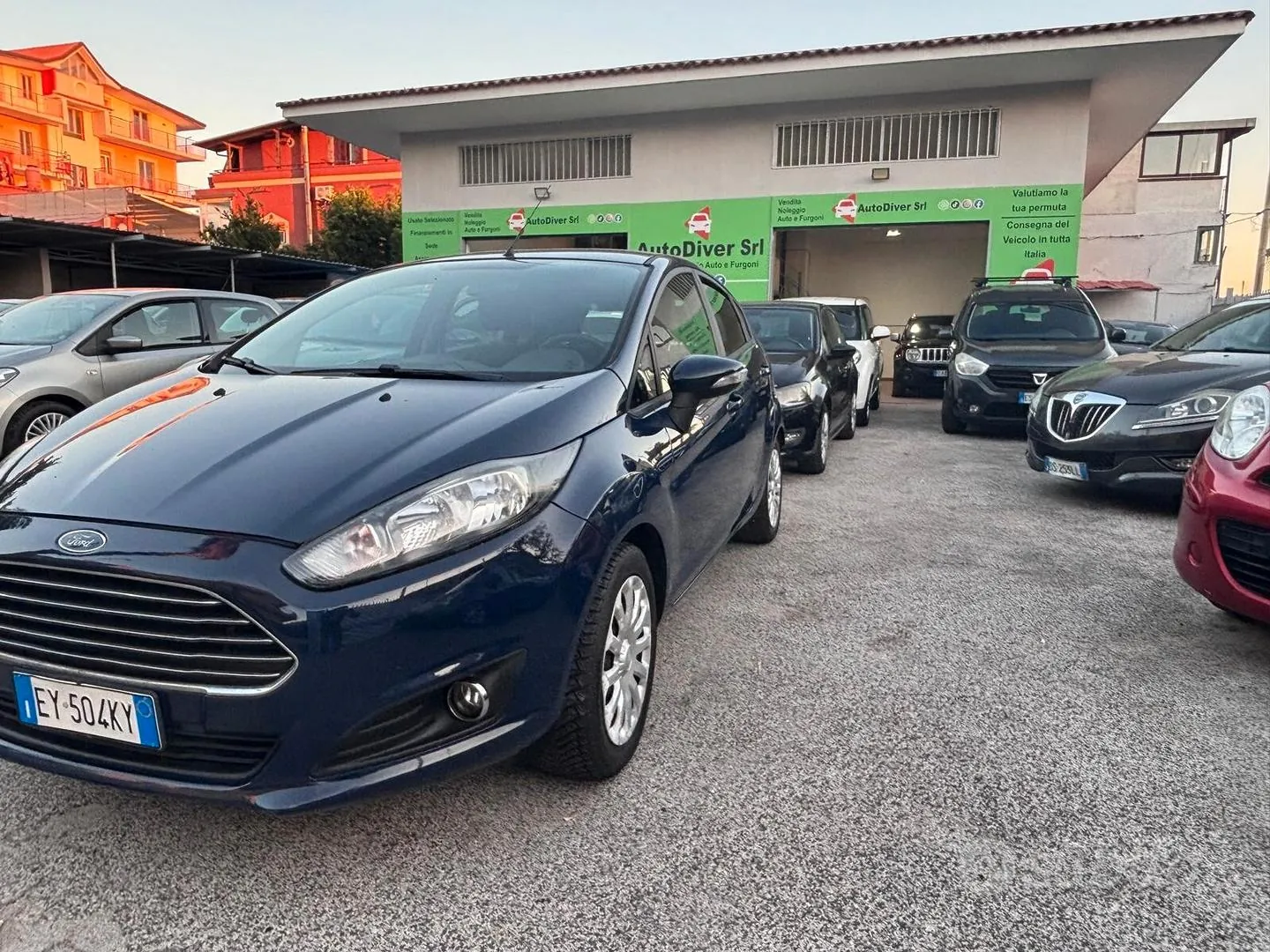 Ford Fiesta 2015 photo 2
