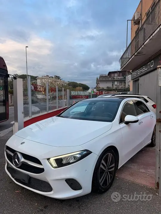 Mercedes-Benz A 2018 photo 3
