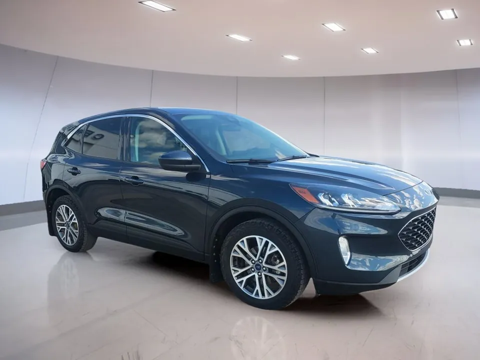 Ford Escape 2022 photo 3