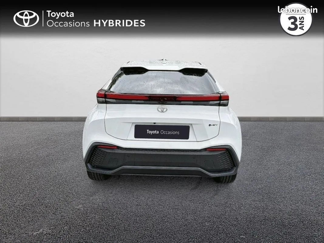 Toyota C-Hr 2024 photo 4
