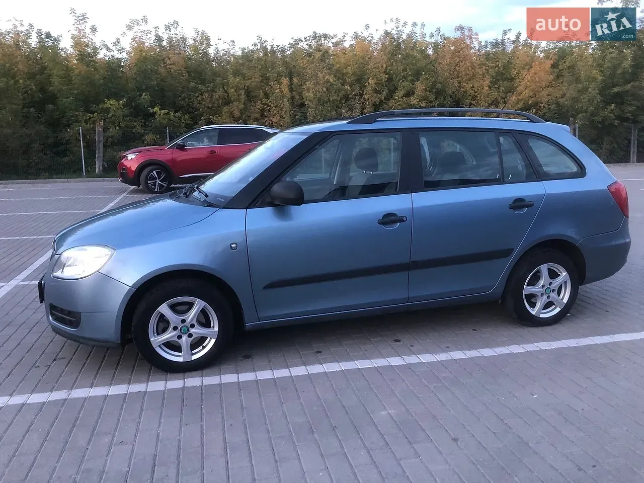 Skoda Fabia 2009 photo 5