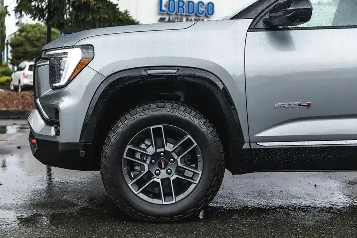 GMC Terrain 2027 photo 2