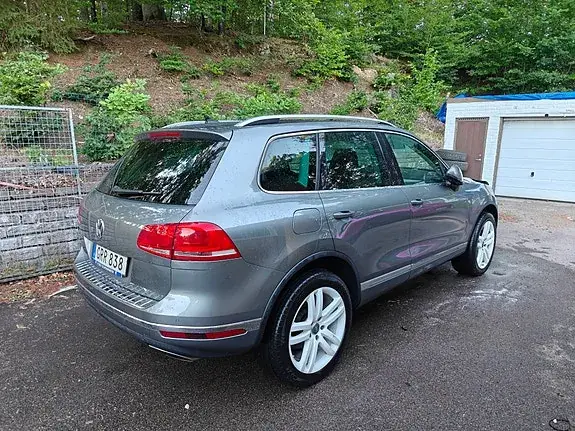 Volkswagen Touareg 2016 photo 3