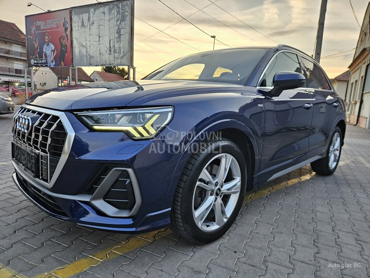 Audi Q3 2021 photo 2