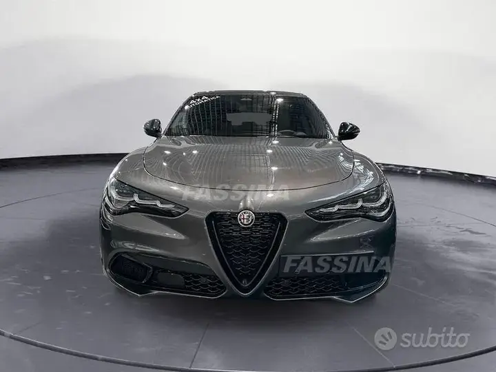 Alfa Romeo Stelvio 2025 photo 2