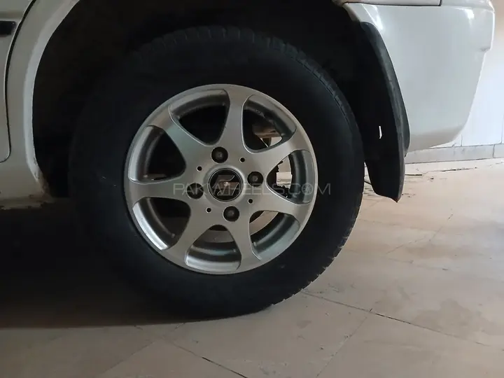 Suzuki Cultus