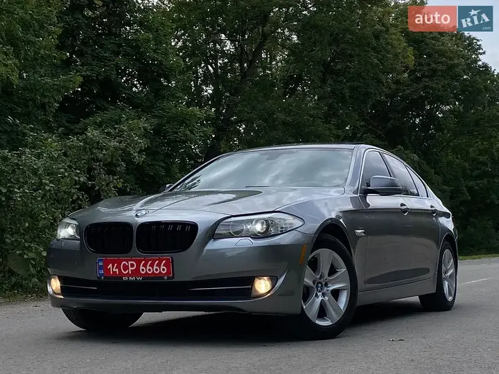 BMW 5 Series 2013 photo 4