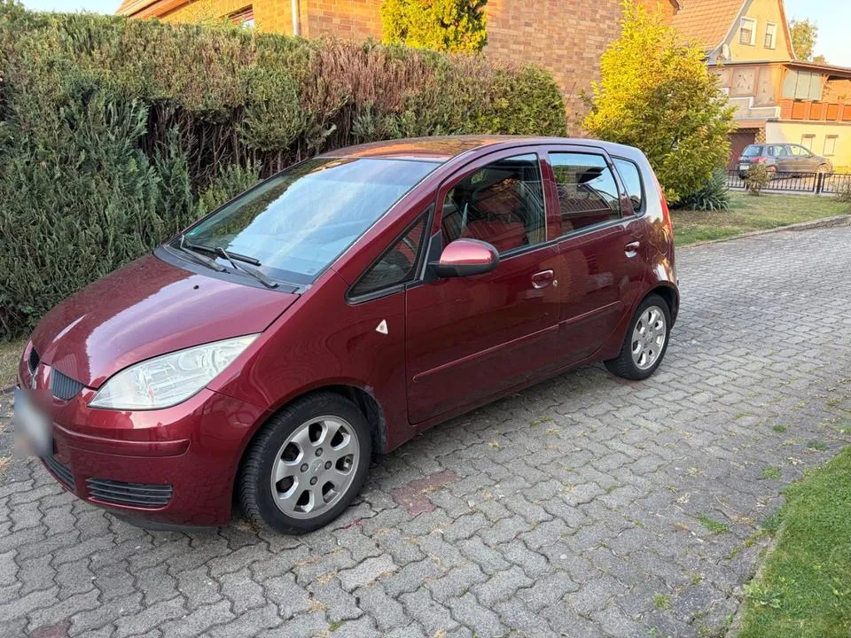 Mitsubishi Colt