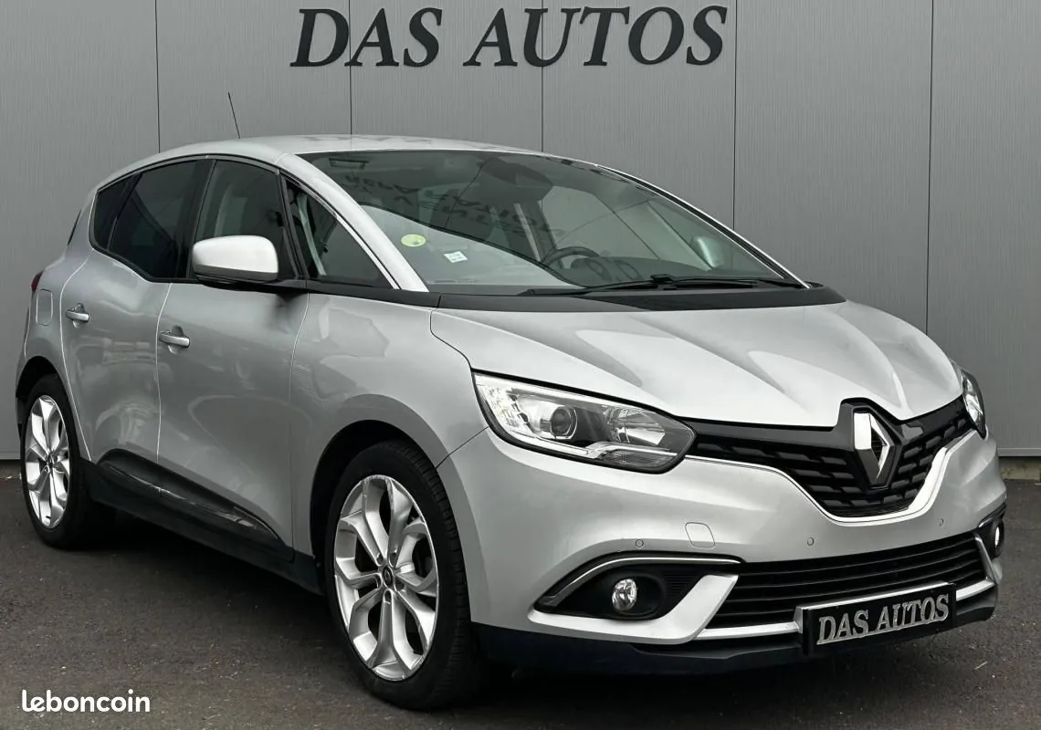 Renault Scenic 2019 photo 2