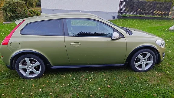 Volvo C30 2011 photo 2