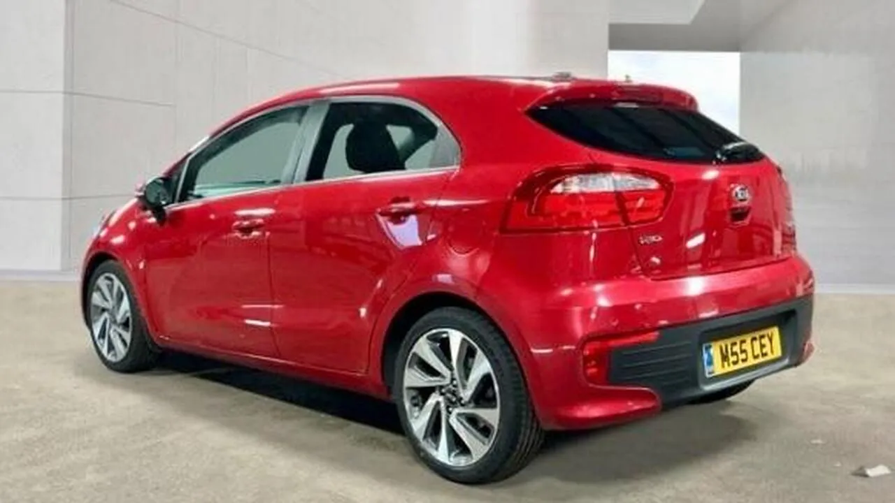 Kia Rio 2015 photo 3
