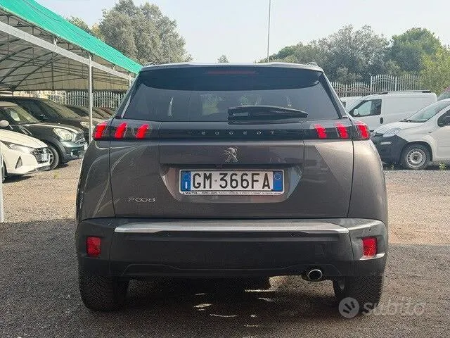 Peugeot 2008 2022 photo 5