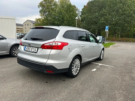 Ford Focus 2014 photo 3