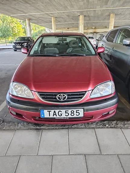 Toyota Avensis 2002 photo 5