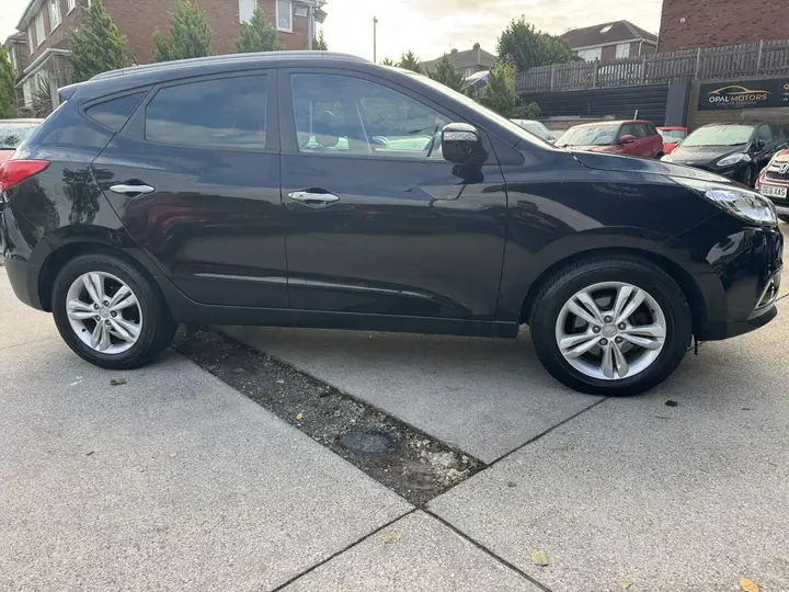Hyundai Ix35 2012 photo 4