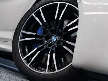 BMW M5 2020 photo 3