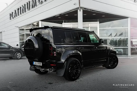 Land Rover Defender 110 2025 photo 2