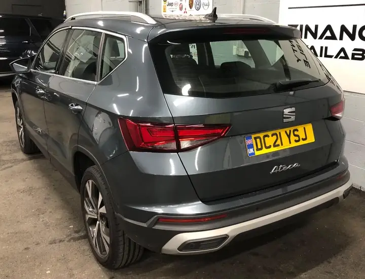 Seat Ateca 2021 photo 2