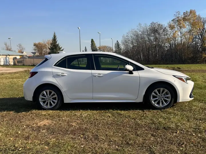 Toyota Corolla 2023 photo 3