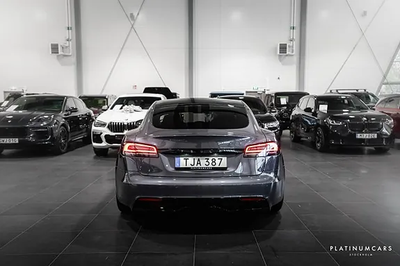 Tesla Model S 2023 photo 4