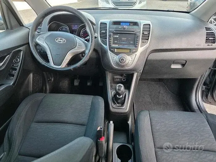 Hyundai Ix20 2011 photo 5