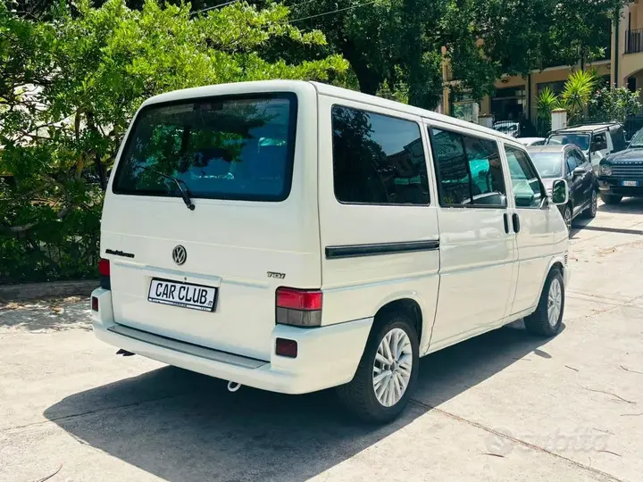 Volkswagen Multivan 2001 photo 5