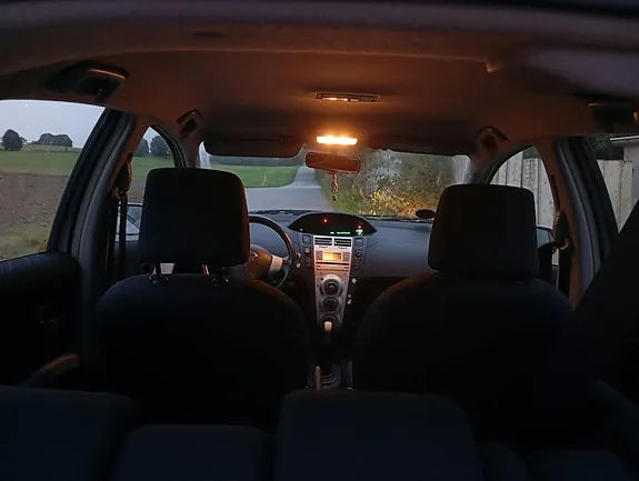 Toyota Yaris 2006 photo 3