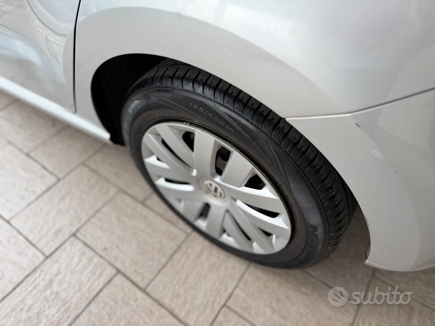 Volkswagen Polo 2012 photo 5