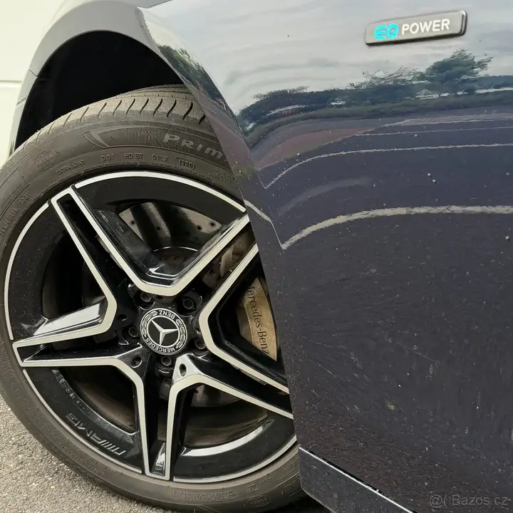 Mercedes-Benz E300De 2020 photo 5