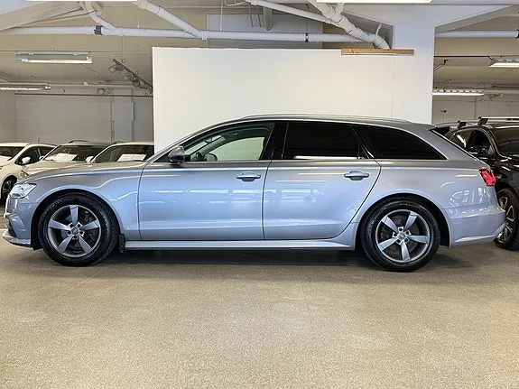Audi A5 2018 photo 2