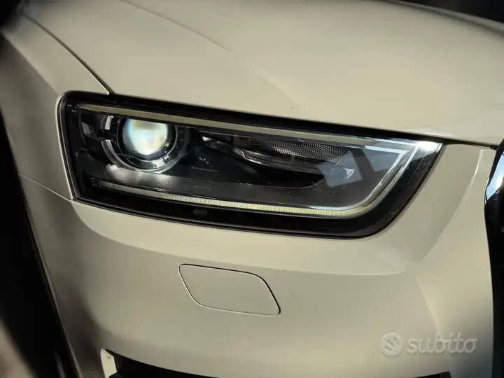Audi Q3 2012 photo 4