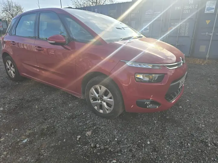 Citroen C4 Picasso 2014 photo 5