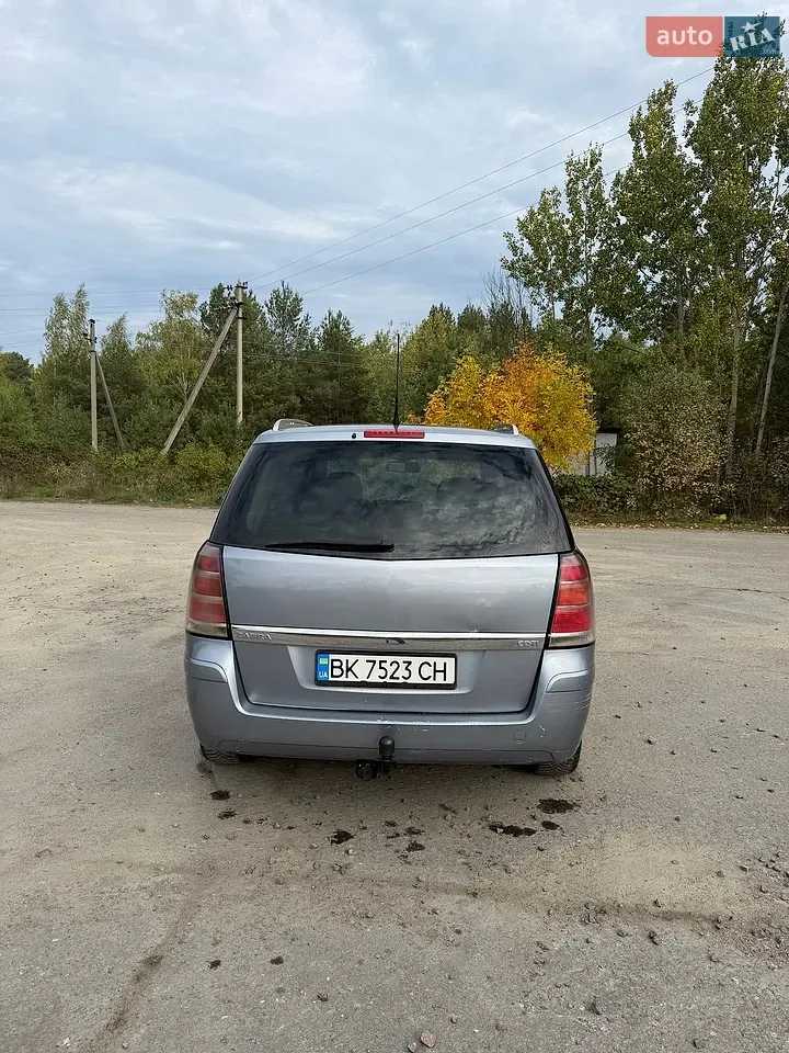 Opel Zafira 2005 photo 4