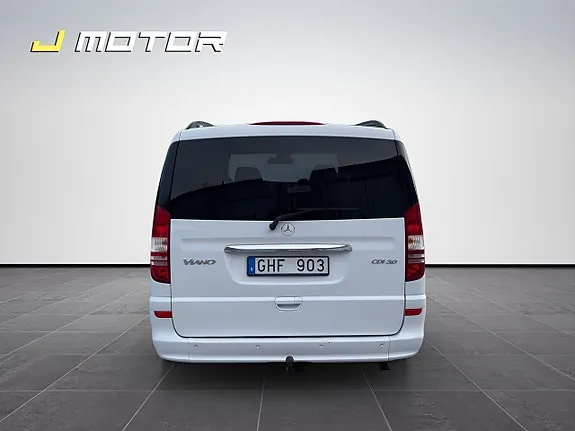 Mercedes-Benz Viano 2014 photo 4