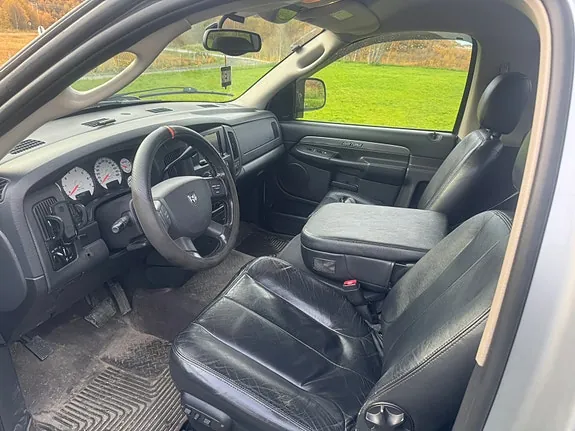 Dodge Ram 2005 photo 5
