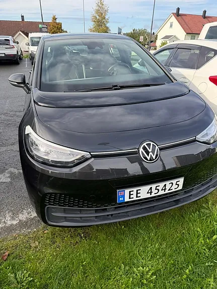 Volkswagen Id.3 2022 photo 2