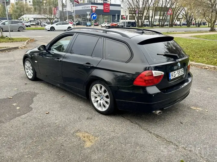 BMW 320 2006 photo 3