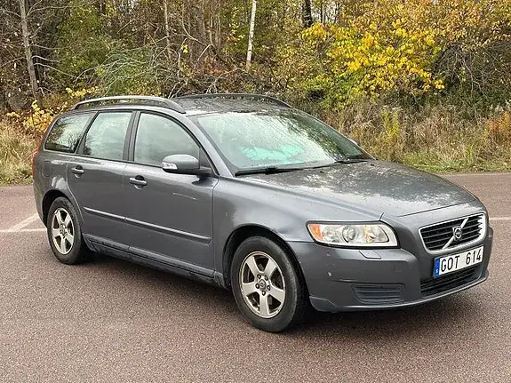 Volvo V50