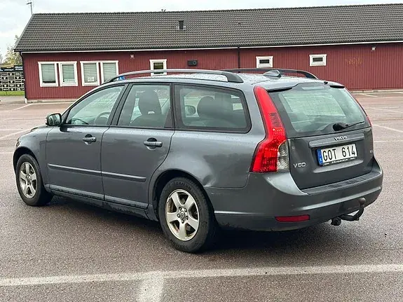 Volvo V50 2008 photo 3