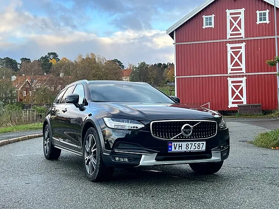 Volvo V90 Cross Country 2017 photo 2