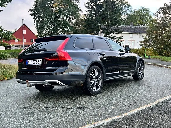 Volvo V90 Cross Country 2017 photo 5