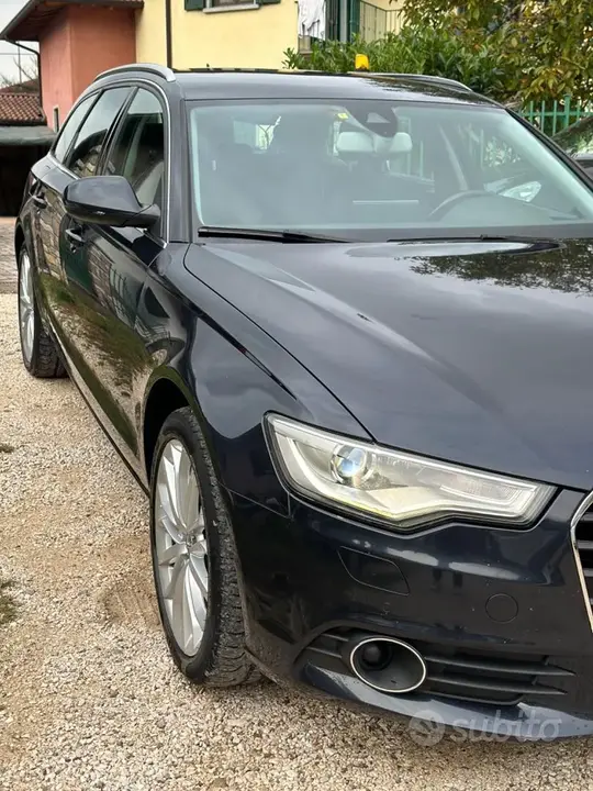 Audi A6 2012 photo 4
