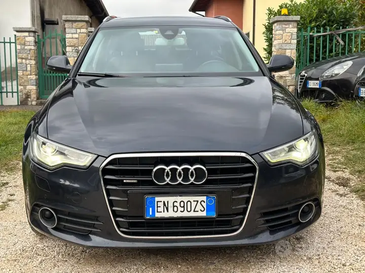 Audi A6 2012 photo 2