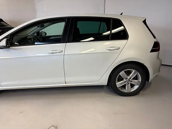 Volkswagen E-Golf 2016 photo 5