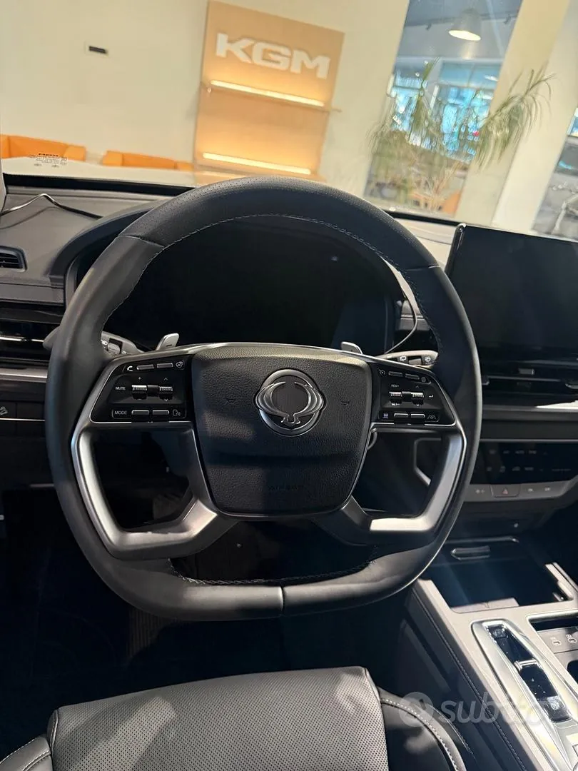 KG Mobility Rexton photo 4