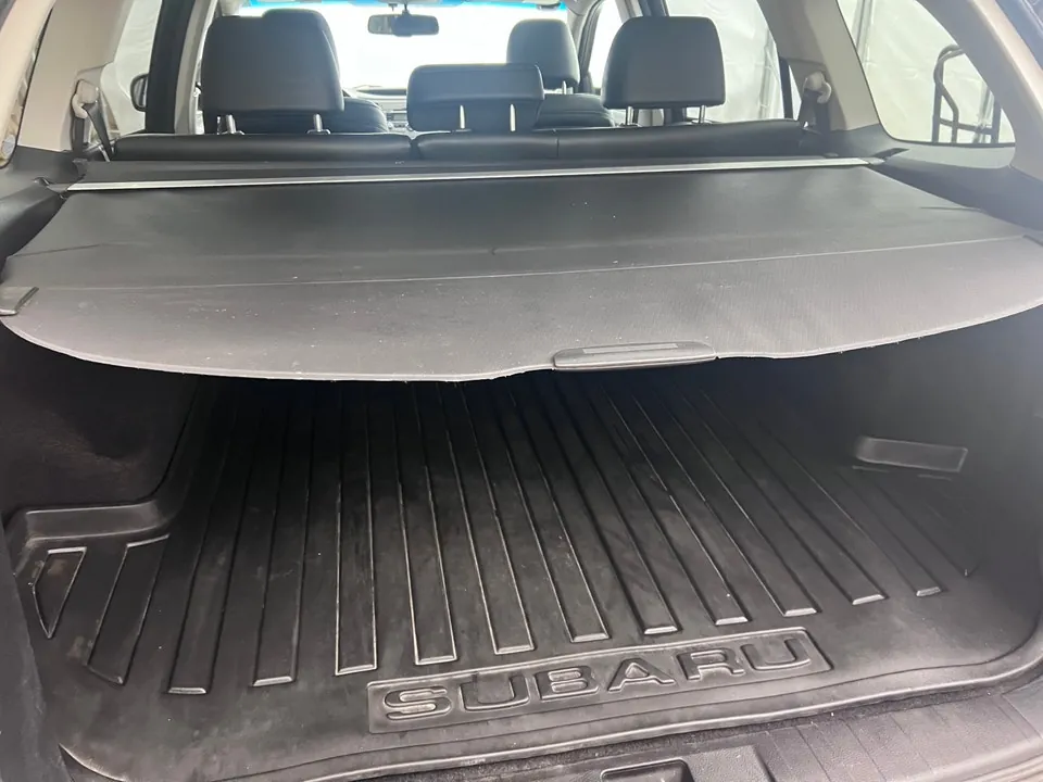 Subaru Outback 2011 photo 5