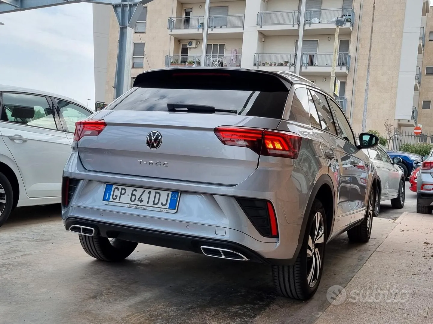 Volkswagen T-Roc 2023 photo 4