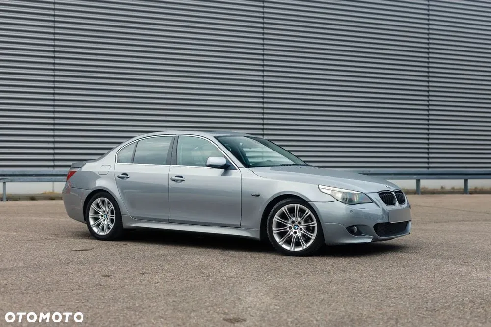 BMW Seria 5 2004 photo 5