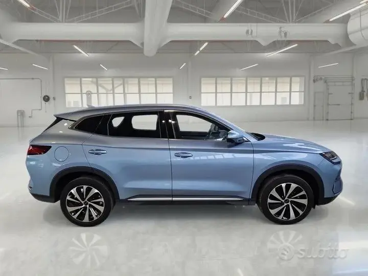 BYD Seal U 2025 photo 3