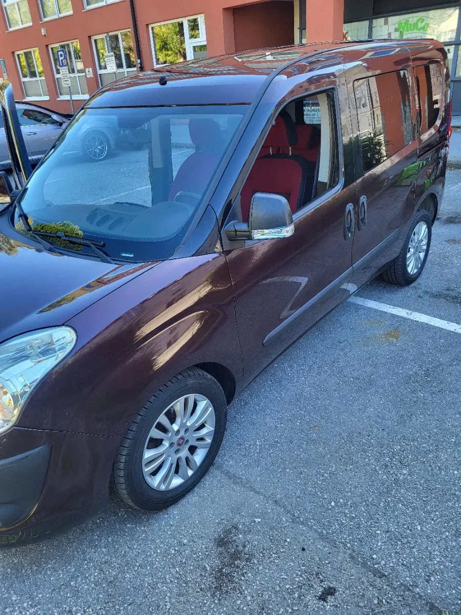Fiat Doblò 2011 photo 3